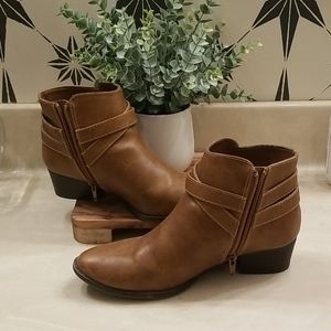 Ankle boots
